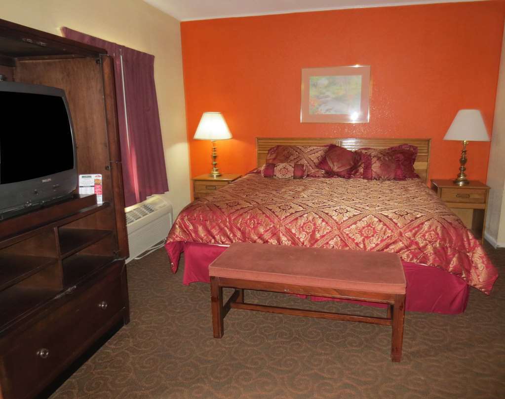 America'S Best Inn And Suites Emporia Cameră foto